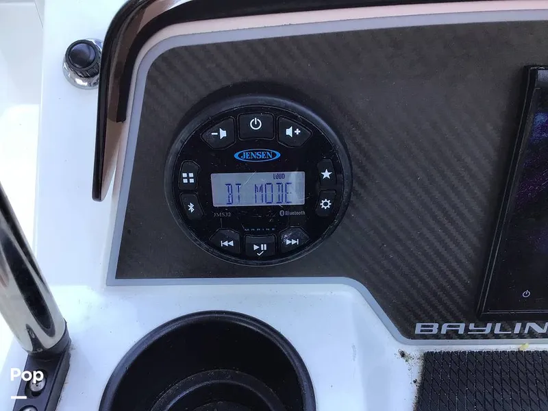 Slide: The Image of Bayliner DX 2200 2022 - 14321404