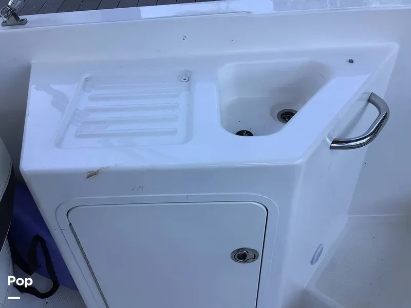 Slide: The Image of Bayliner DX 2200 2023 - 14320467