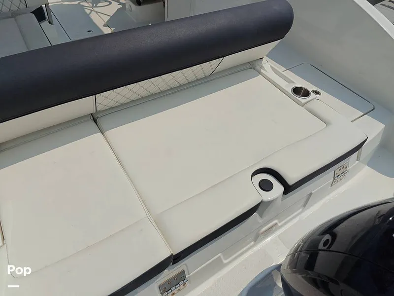 Slide: The Image of Bayliner DX2200 2023 - 14572577