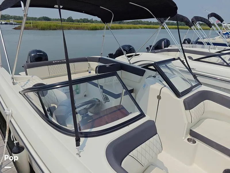 Slide: The Image of Bayliner DX2200 2023 - 14572547