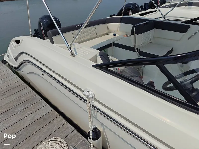 Slide: The Image of Bayliner DX2200 2023 - 14572548