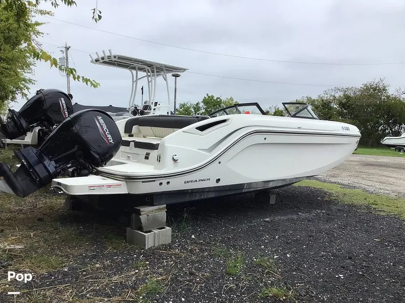 Slide: The Image of Bayliner DX2200 2023 - 16763746