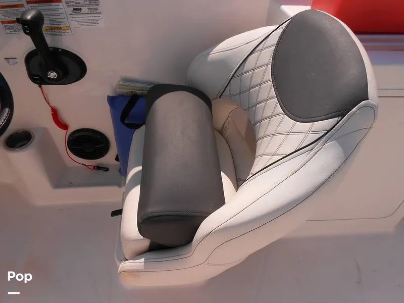 Slide: The Image of Bayliner DX 2200 2023 - 14371243