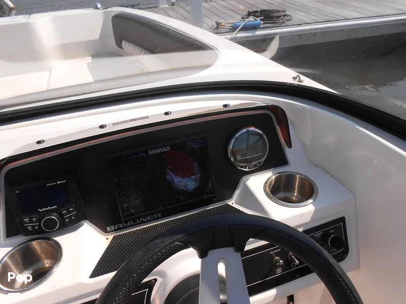 Slide: The Image of Bayliner DX 2200 2023 - 14371245