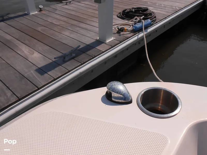 Slide: The Image of Bayliner DX 2200 2023 - 14371397