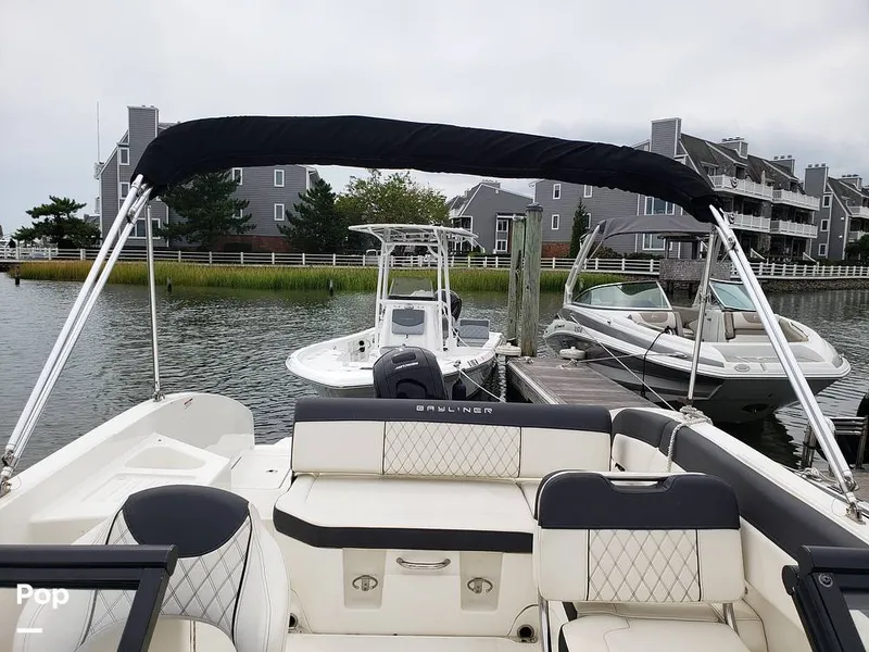 Slide: The Image of Bayliner DX 2200 2023 - 14686439