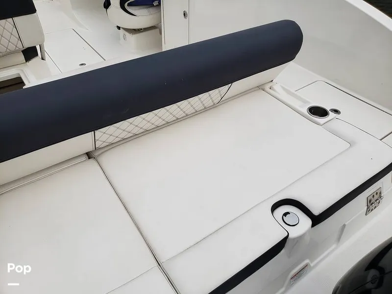 Slide: The Image of Bayliner DX 2200 2023 - 14686462