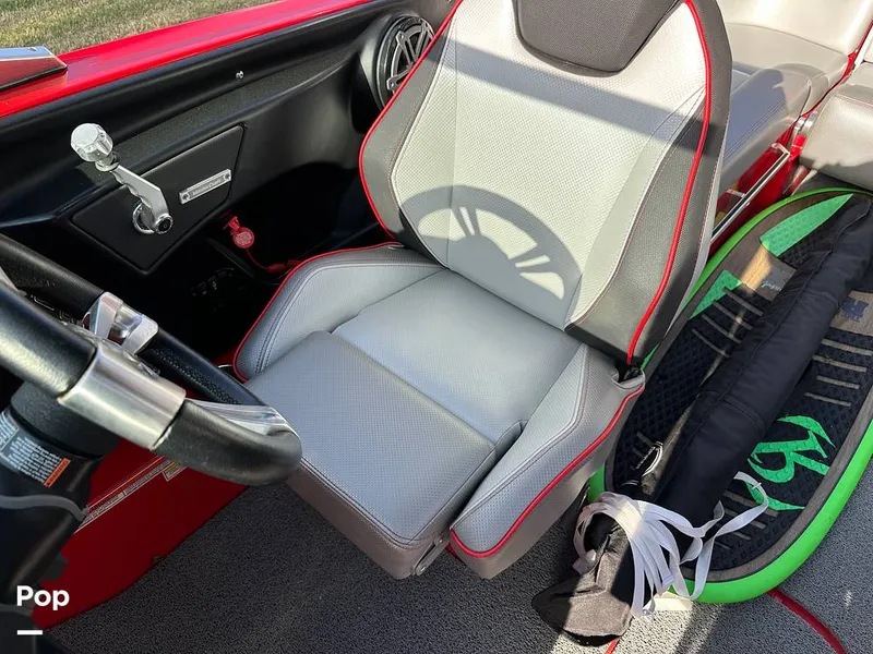 Slide: The Image of Mastercraft X23 2017 - 13925913