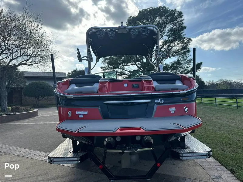 Slide: The Image of Mastercraft X23 2017 - 13925790