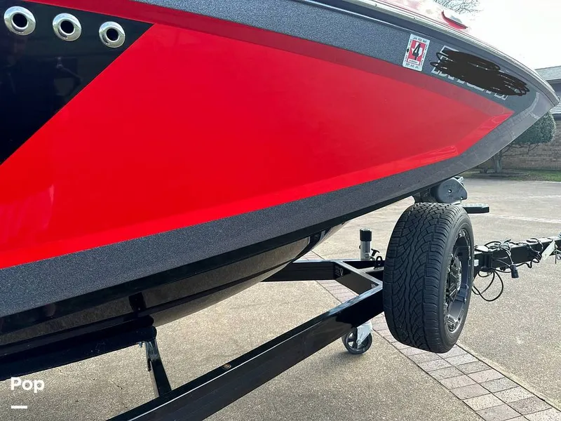 Slide: The Image of Mastercraft X23 2017 - 13925832