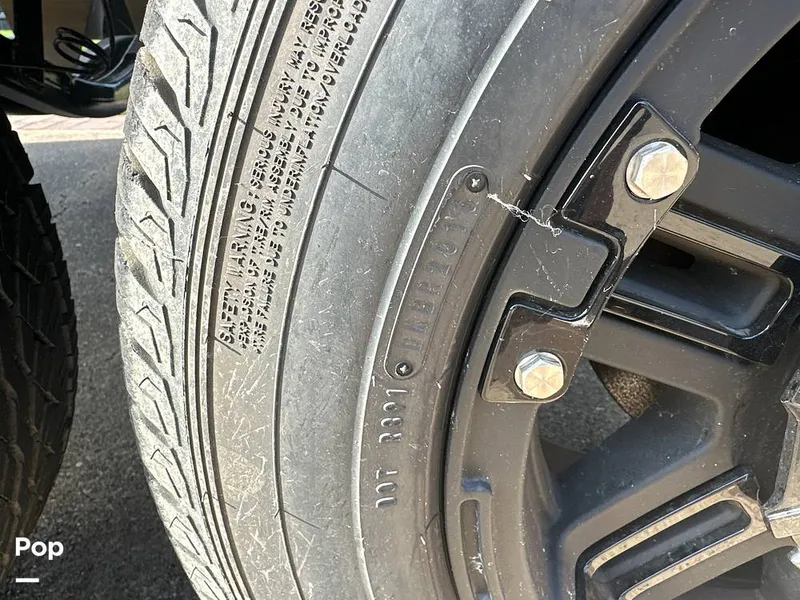 Slide: The Image of Mastercraft X23 2017 - 13925839