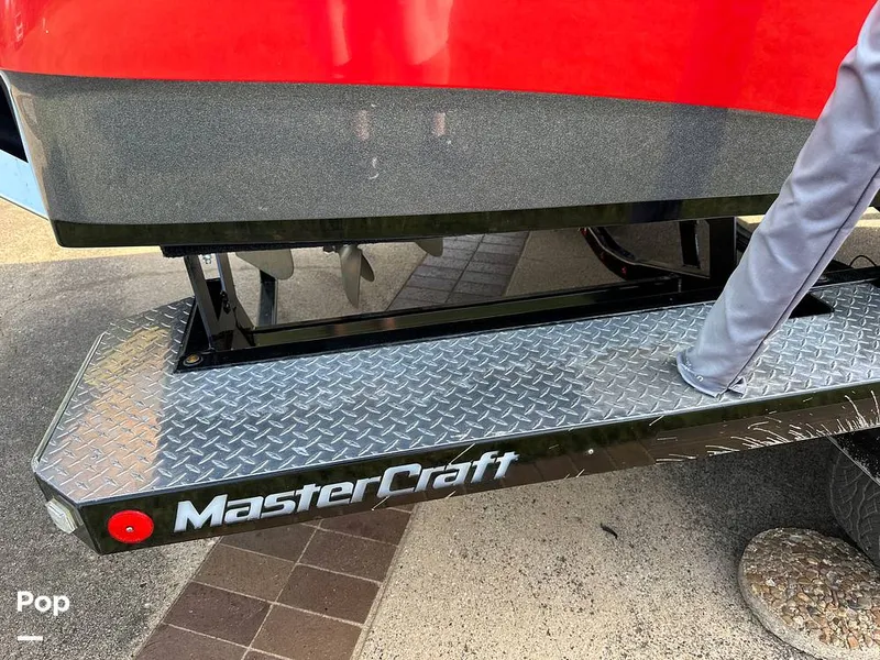 Slide: The Image of Mastercraft X23 2017 - 13925841