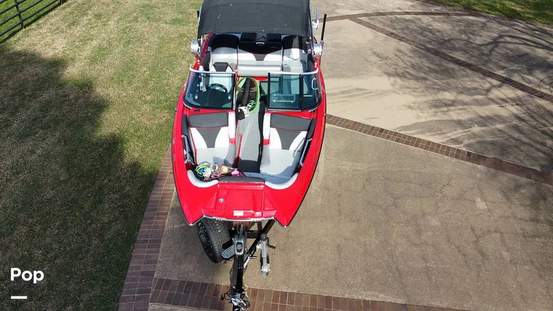 Slide: The Image of Mastercraft X23 2017 - 13925850