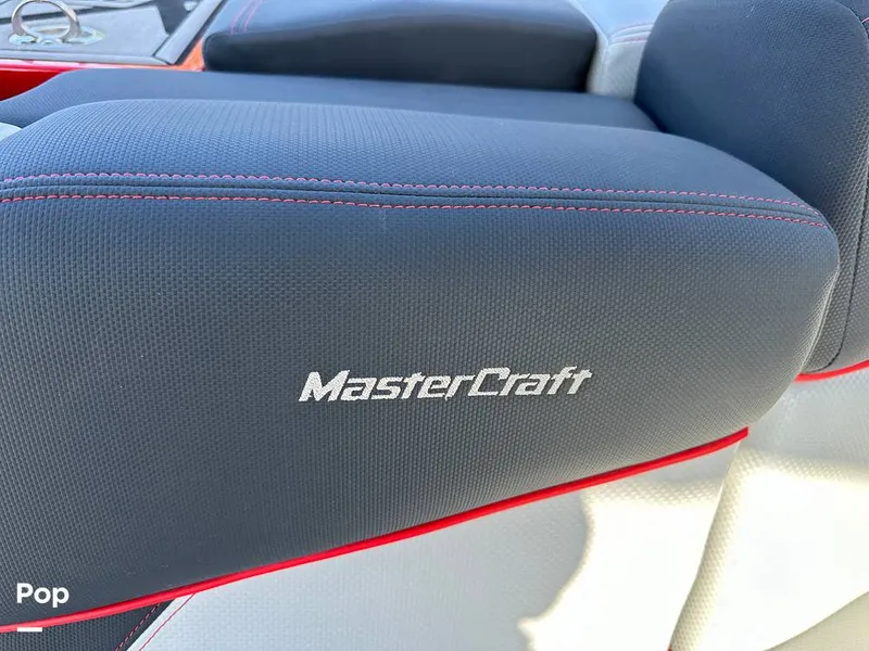 Slide: The Image of Mastercraft X23 2017 - 13925868