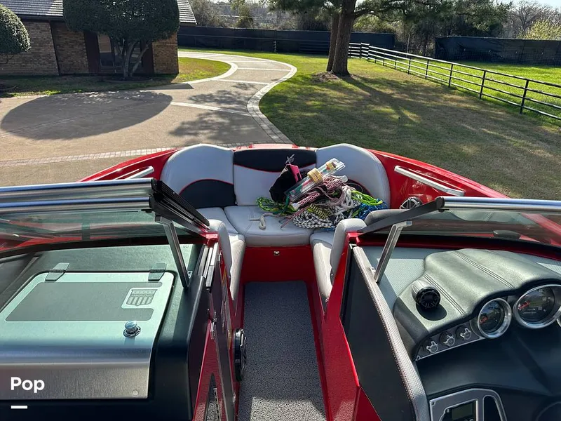 Slide: The Image of Mastercraft X23 2017 - 13925872