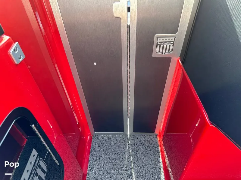 Slide: The Image of Mastercraft X23 2017 - 13925888