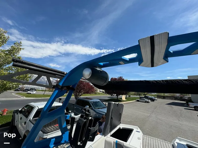 Slide: The Image of Nautique SUPER AIR NAUTIQUE 2019 - 14096827