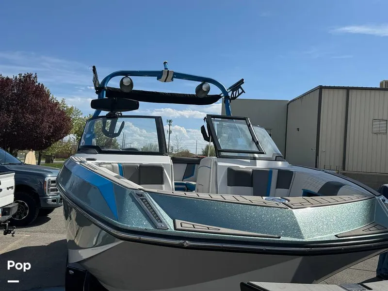Slide: The Image of Nautique SUPER AIR NAUTIQUE 2019 - 14096867