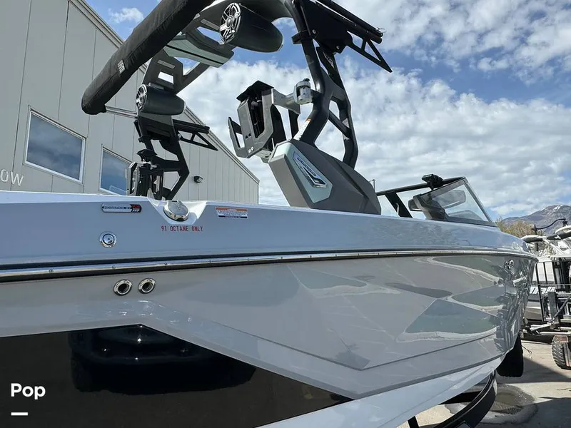 Slide: The Image of Nautique SUPER AIR NAUTIQUE G23 2021 - 14096788