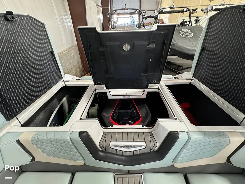 Slide: The Image of Nautique SUPER AIR NAUTIQUE G23 2021 - 14085643