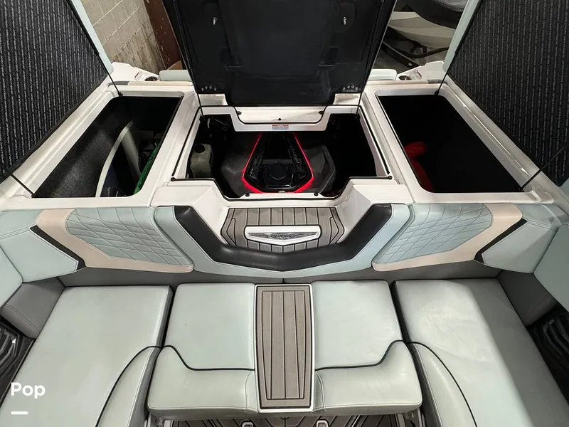 Slide: The Image of Nautique SUPER AIR NAUTIQUE G23 2021 - 14085644