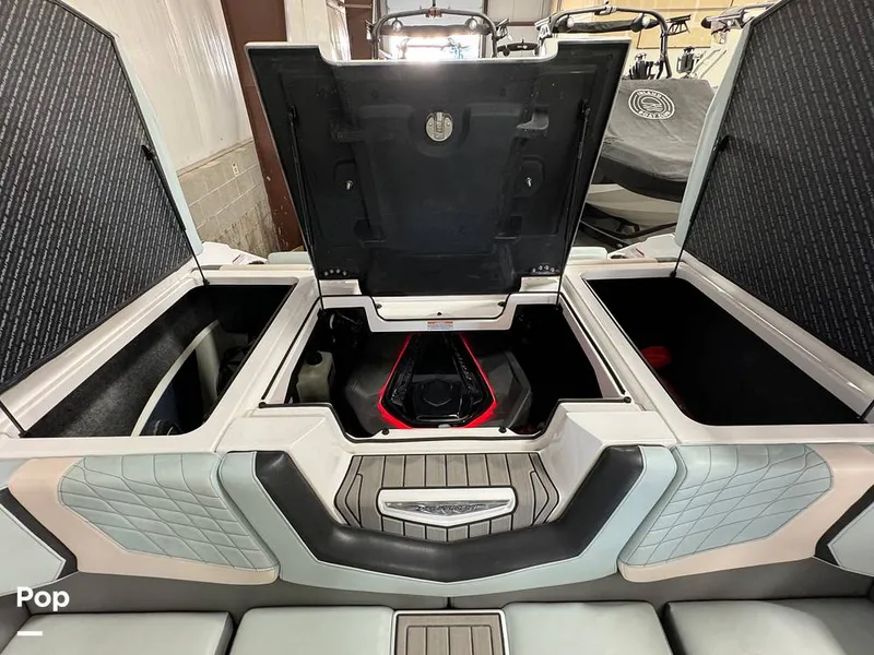 Slide: The Image of Nautique SUPER AIR NAUTIQUE G23 2021 - 14085645