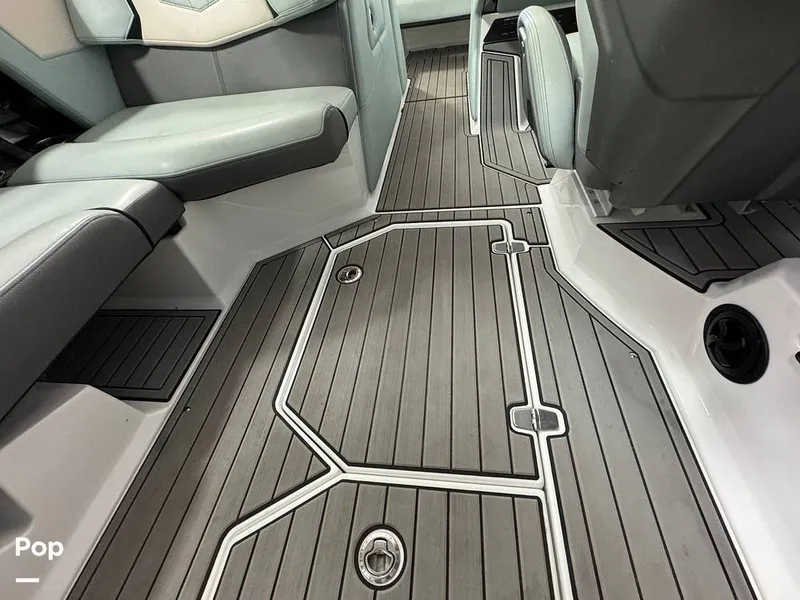 Slide: The Image of Nautique SUPER AIR NAUTIQUE G23 2021 - 14085665