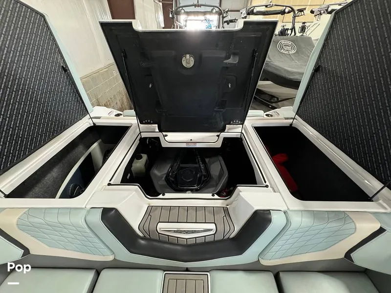 Slide: The Image of Nautique SUPER AIR NAUTIQUE G23 2021 - 14086619