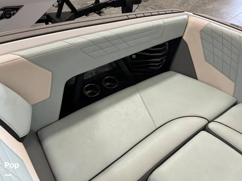 Slide: The Image of Nautique SUPER AIR NAUTIQUE G23 2021 - 14086628