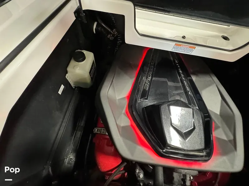 Slide: The Image of Nautique SUPER AIR NAUTIQUE G23 2021 - 14086634