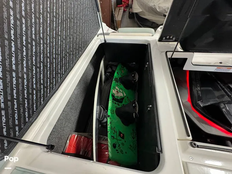 Slide: The Image of Nautique SUPER AIR NAUTIQUE G23 2021 - 14086639