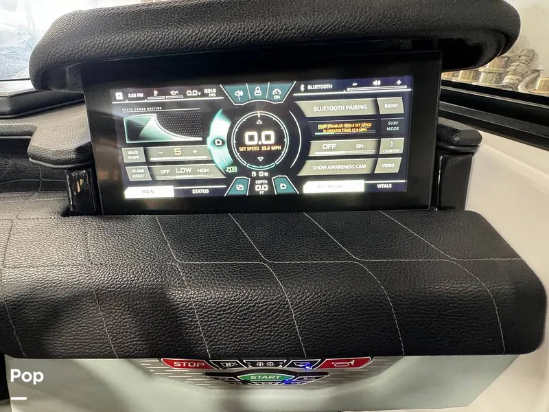 Slide: The Image of Nautique SUPER AIR NAUTIQUE G23 2021 - 14087054