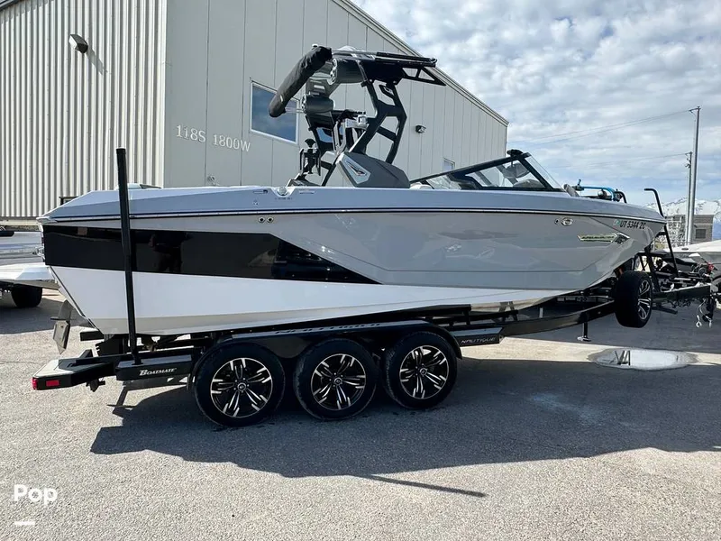 Slide: The Image of Nautique SUPER AIR NAUTIQUE G23 2021 - 14096772