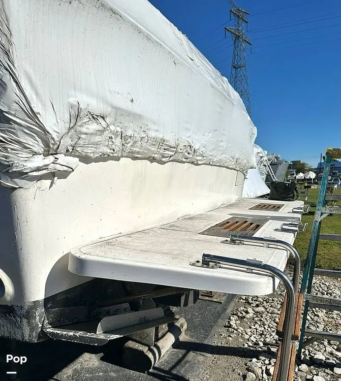 Slide: The Image of Sea Ray 390 EC 1986 - 16206019