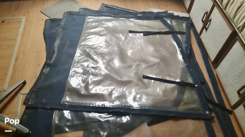 Slide: The Image of Sea Ray 390 EC 1986 - 16206024