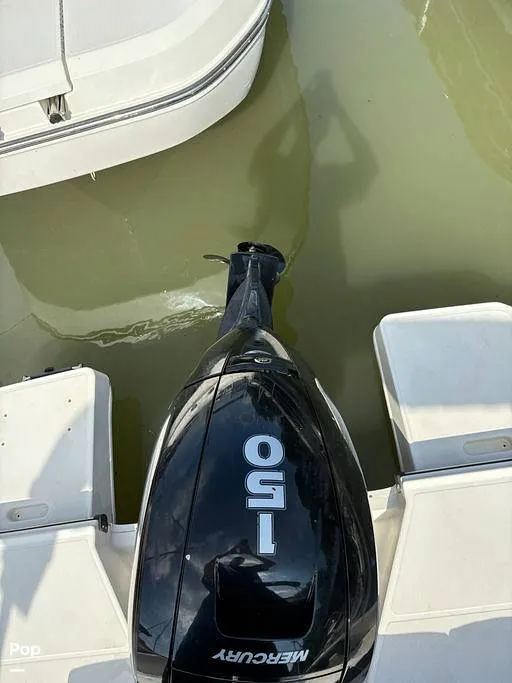 Slide: The Image of Bayliner DX 2200 2023 - 15686718