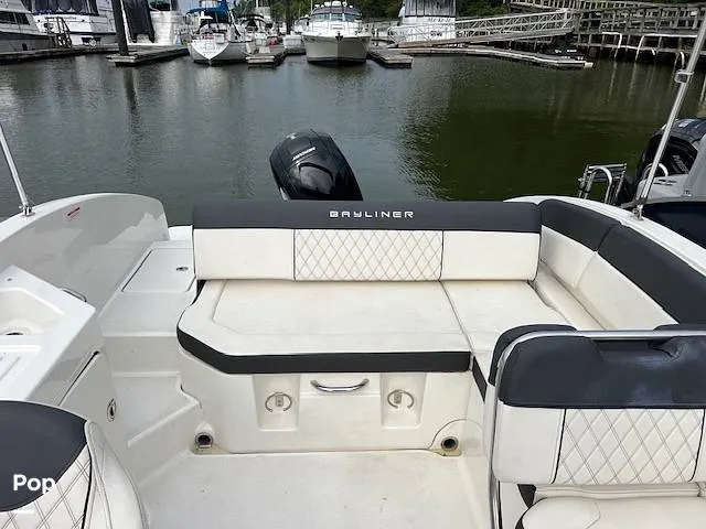 Slide: The Image of Bayliner DX2200 2023 - 14659325