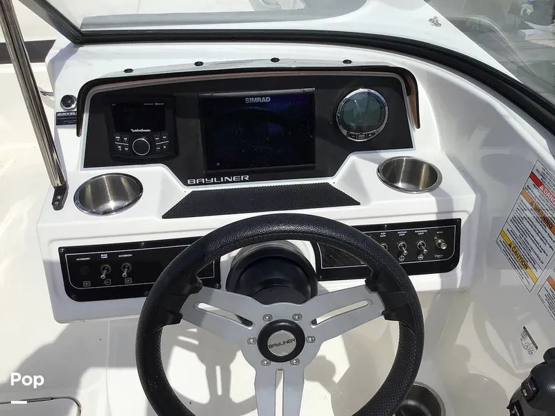 Slide: The Image of Bayliner DX 2200 2023 - 14328442