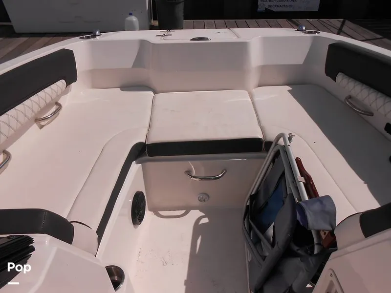 Slide: The Image of Bayliner DX2200 2023 - 14187870