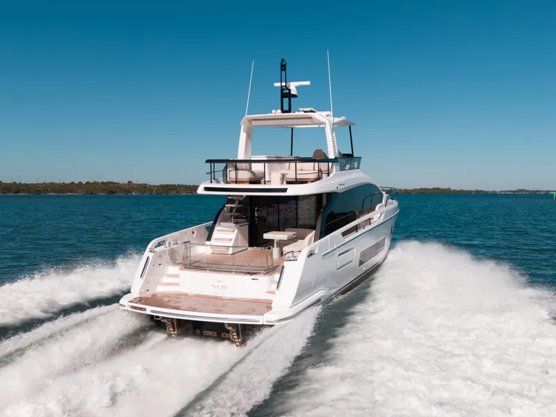 Slide: The Image of Azimut Fly 62 2026 - 6