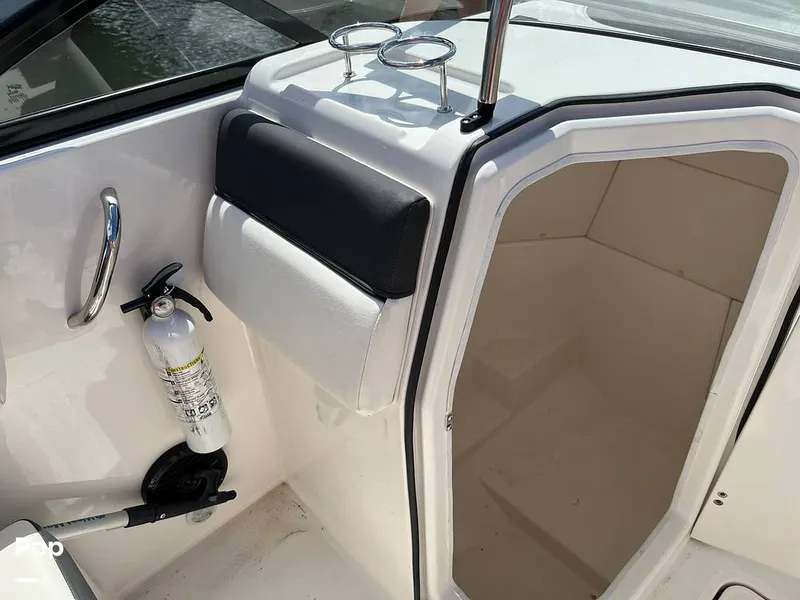 Slide: The Image of Head Compartment - 14267716