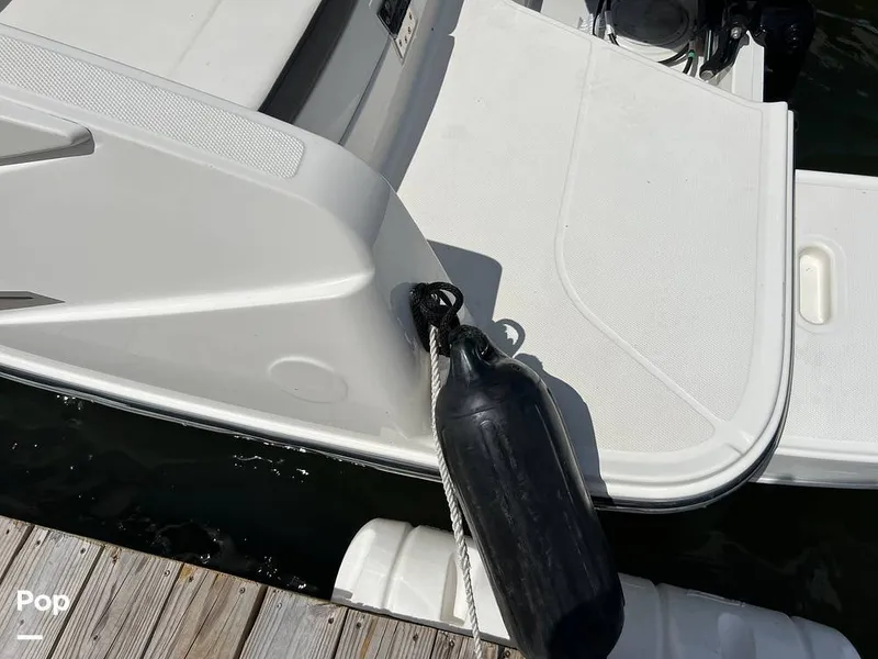 Slide: The Image of Bayliner DX2200 2023 - 14267736