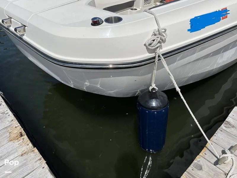 Slide: The Image of Bayliner DX2200 2023 - 14267745