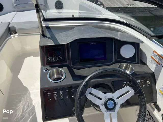 Slide: The Image of Bayliner DX 2200 2023 - 14268487