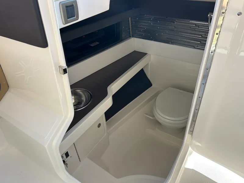 Slide: The Image of Sea Ray SLX 310 Outboard 2026 - 20