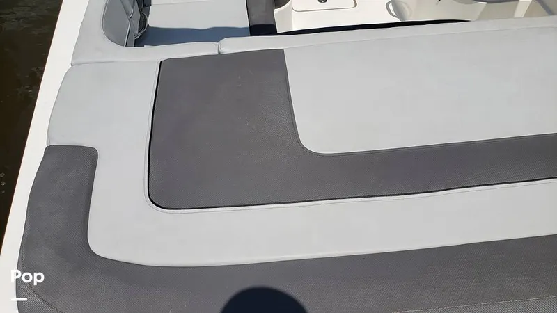 Slide: The Image of Bayliner VR6 OB 2023 - 14466543