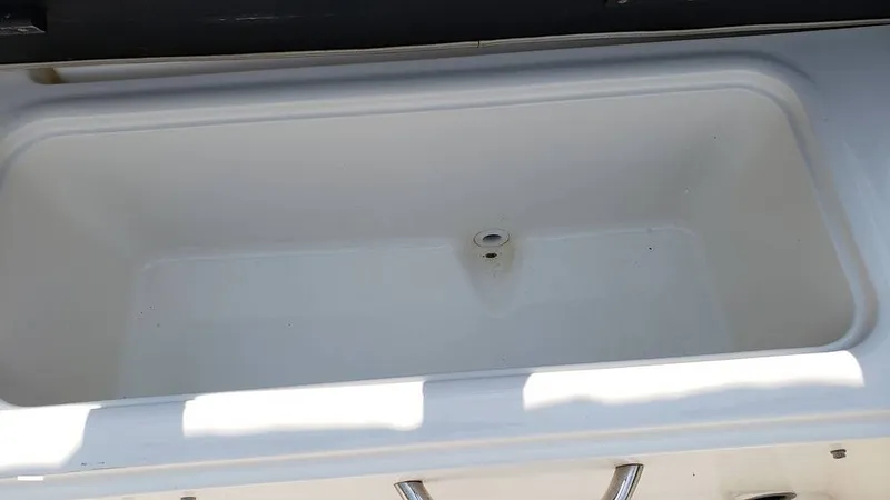 Slide: The Image of Bayliner VR6 OB 2023 - 14466565