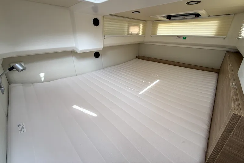 Slide: The Image of Saxdor 400 GTO 2026 - 12