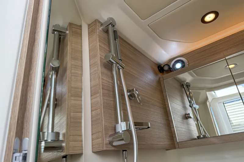 Slide: The Image of Saxdor 400 GTO 2026 - 24