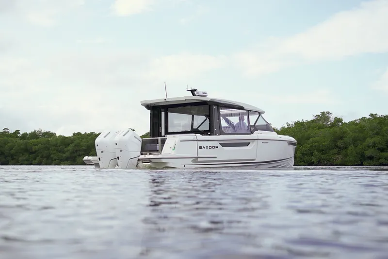 Slide: The Image of Saxdor 400 GTO 2026 - 3